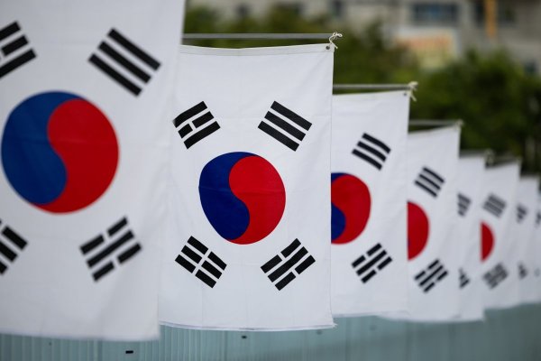 <p>Trump anuncia acuerdo comercial con Corea del Sur que contempla arancel de 15% y compromisos de inversión por US$ 350 mil millones</p>