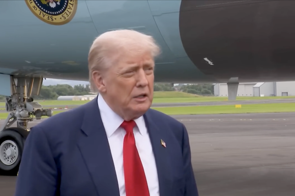 <p>Ahora en DF | Trump anuncia la imposición de un arancel del 15% a los productos de Corea del Sur</p>