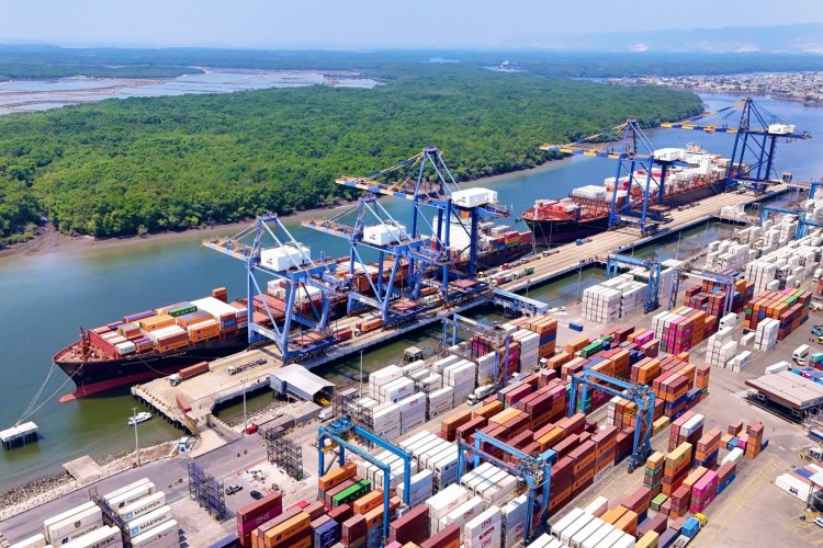 <p>SAAM Terminals cambia oficialmente de nombre y ahora será Hanseatic Global Terminals Latin America</p>