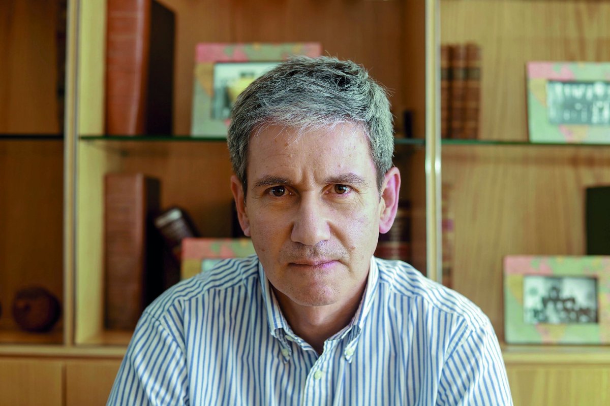 <p>Abogado de Quiroga tras revés arbitral en Australis: “El fallo es insólito”</p>