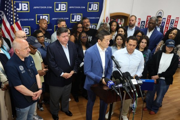 <p>Gobernador de Texas ordena arresto de legisladores demócratas por abandonar legislatura para bloquear votación</p>
