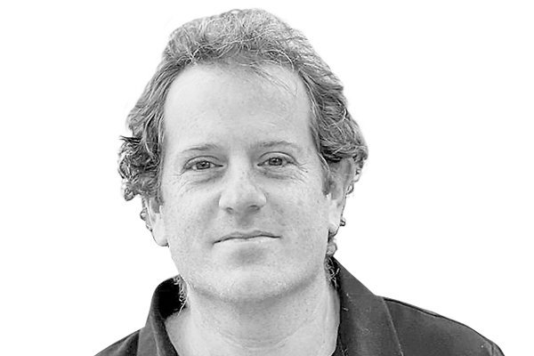 <p>Fondo de fondos: tres gobiernos después, la pelota sigue en la política</p>