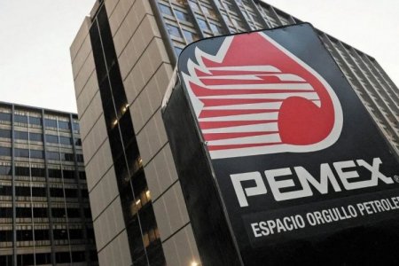 Gobierno de México busca autosuficiencia financiera de petrolera Pemex desde 2027