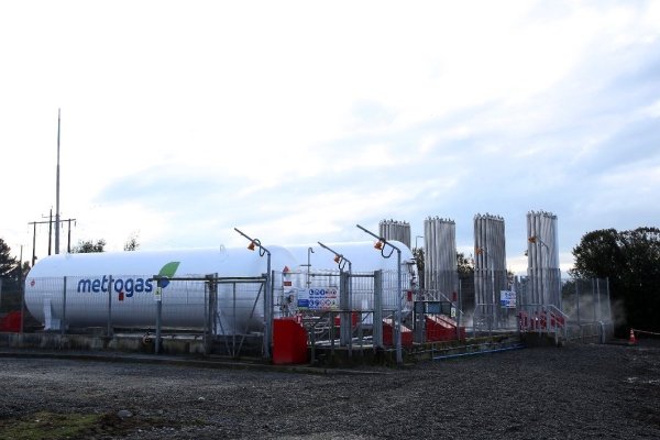 <p>Metrogas amplía planta de regasificación en Puerto Varas con inversión que supera los $ 800 millones</p>