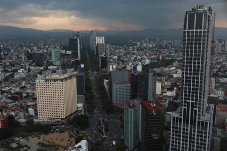 Española Cox prepara un plan multimillonario de inversiones centrado en México