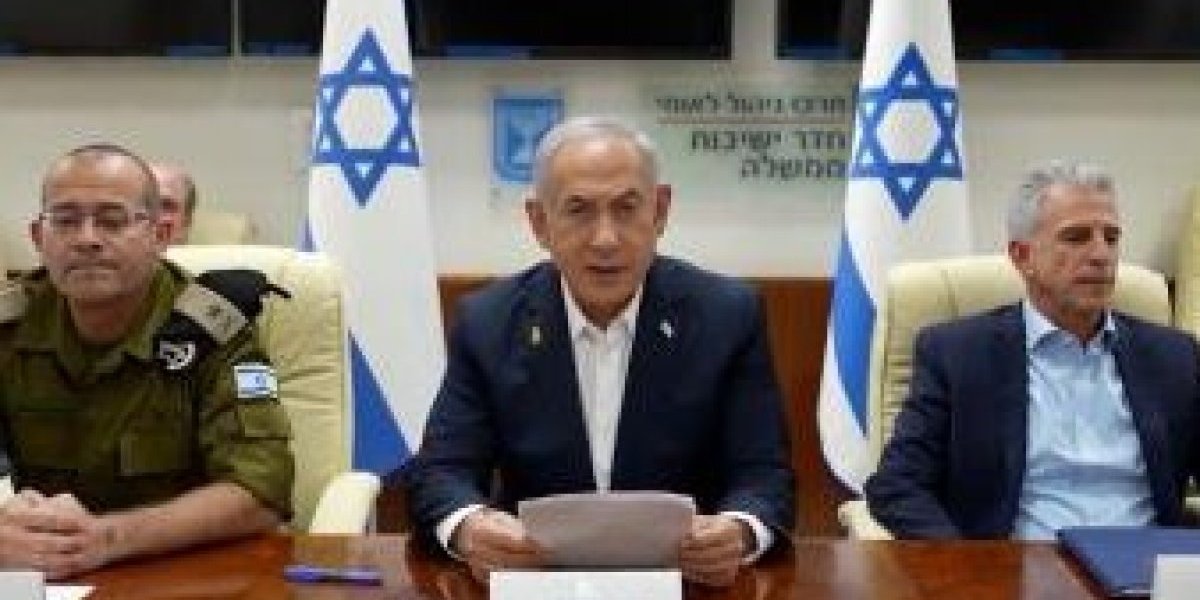 <p>Ahora en DF | Israel plantea tomar el control de Gaza "por seguridad" y propone un gobierno de transición</p>