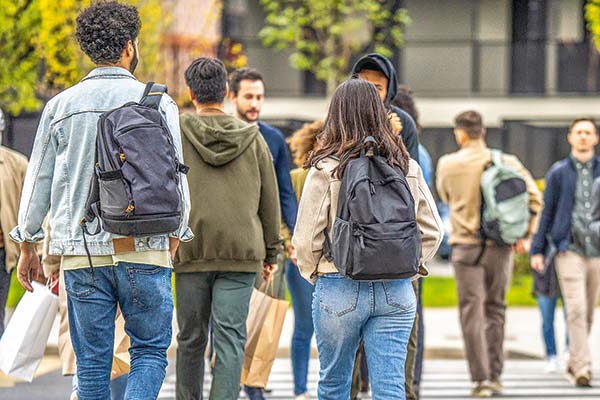 Amplia brecha de género y estudios revela foto a quienes no estudian ni trabajan en el país