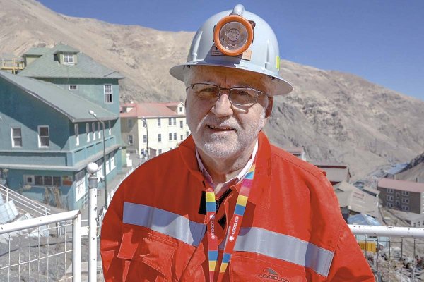 <p>Proyectos estructurales de Codelco: ¿Se pone en riesgo el sueño de Pacheco de llegar a 1,7 millones de toneladas en 2030?</p>