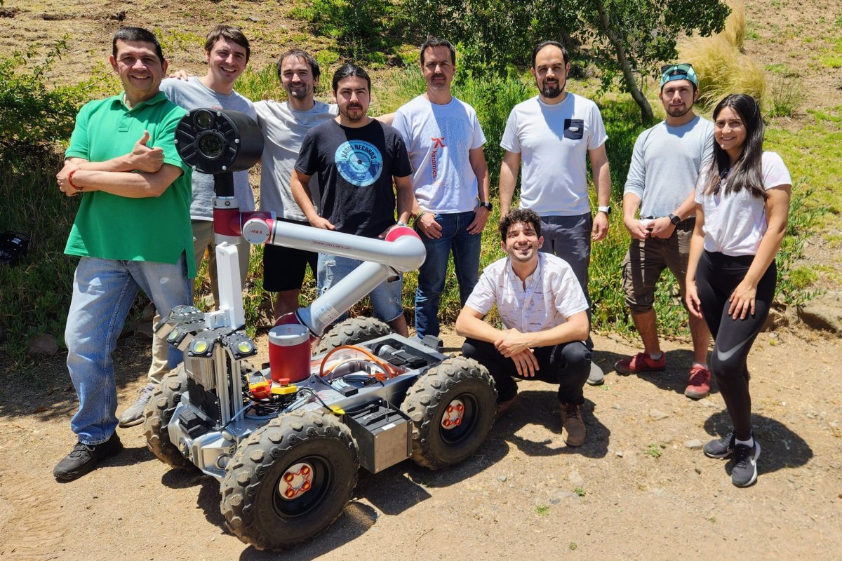 <p>El robot chileno que entró a los túneles de Codelco y acaba de levantar US$ 1 millón</p>