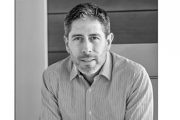 <p>El aterrizaje de Daniel Belaunde en Sky</p>
