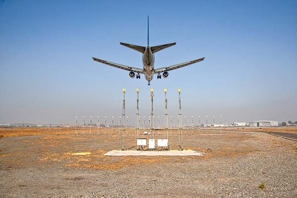 <p>Chile y Hong Kong firman acuerdo y eliminan restricciones a las líneas aéreas locales que operan entre ambos territorios</p>