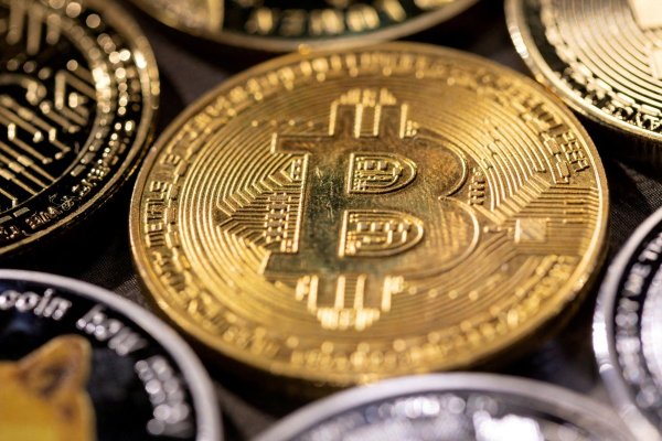 <p>El precio del bitcoin alcanza un nuevo récord histórico y se luce con un 30% de ganancia en lo que va del año</p>