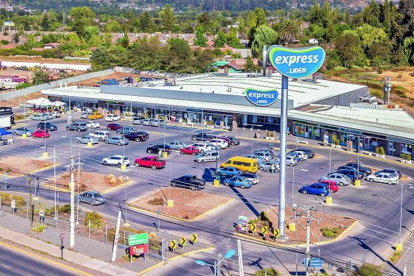 Un stripcenter en Machalí: Toesca anuncia venta de primer activo de fondo inmobiliario en liquidación