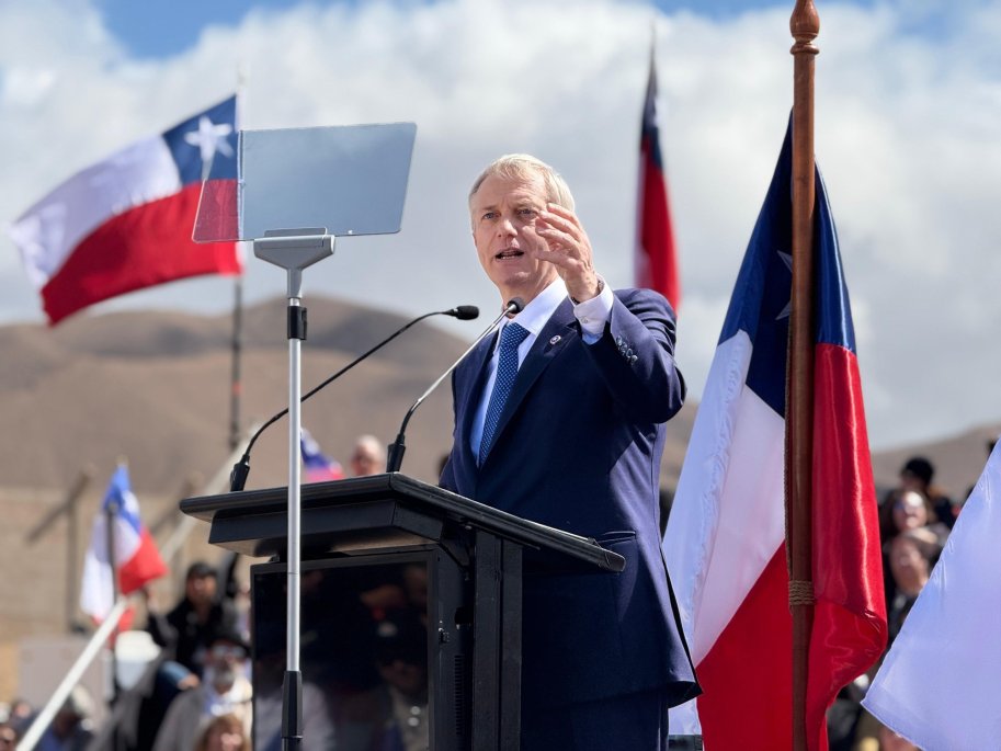 Kast lanza su campaña presidencial: un choque frontal con Jara y el Gobierno desde el norte del país