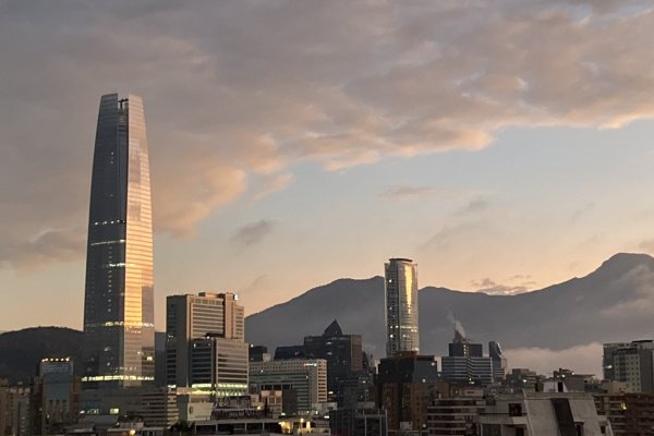 <p>PIB de Chile en el segundo trimestre supera las expectativas del mercado: destaca aporte de la inversión</p>