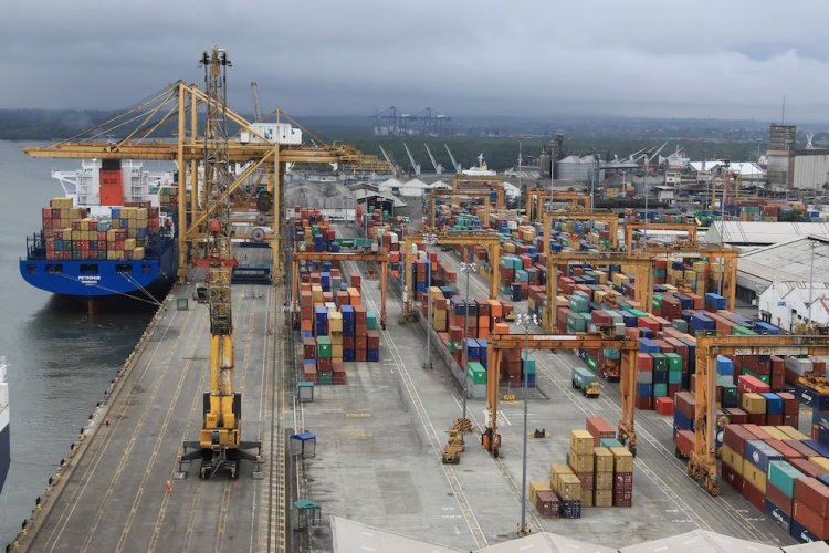 <p>Perú espera atraer inversiones con reducción de impuestos y sostener auge de agroexportaciones</p>