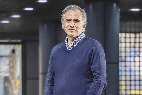 Firma colombiana debuta en transporte público de Santiago y mira oportunidades en regiones