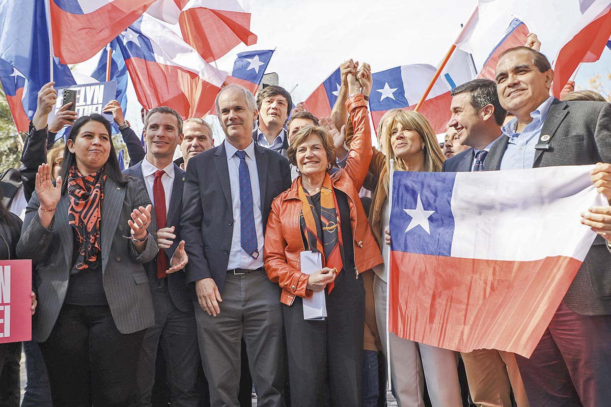 <p>El programa de Matthei contempla un impuesto negativo al ingreso, mediante transferencias a personas de bajos ingresos y con un empleo formal. Crédito: Aton.</p>