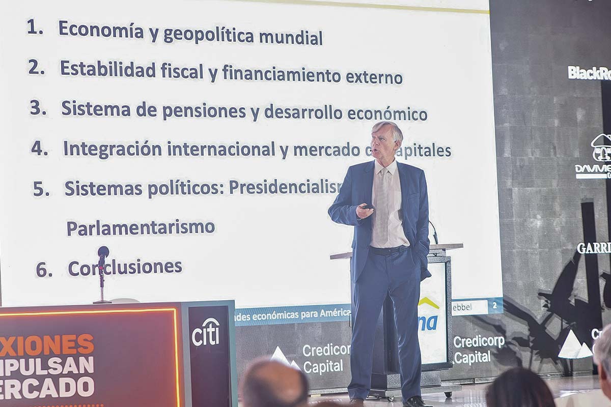<p>El economista Klaus Schmidt-Hebbel.</p>