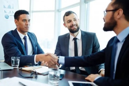 <p>Sueldos y bonos de los CEO peruanos pueden hasta triplicar los de otros directivos</p>