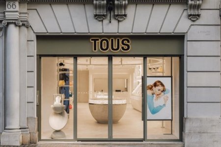 <p>Argentina sigue atrayendo confianza: la joyería española Tous aterriza en el país de la mano de la chilena Cencosud</p>