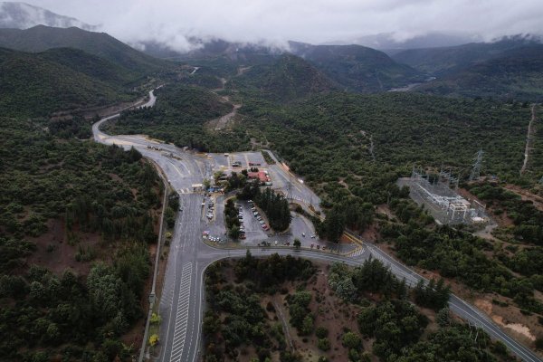 <p>Sernageomin aprueba reapertura de Andes Norte y Diamante en mina El Teniente</p>