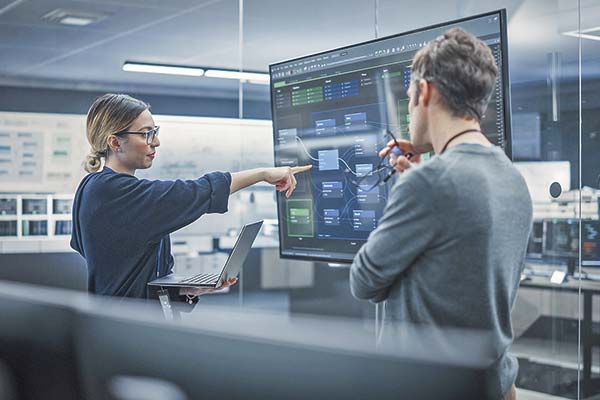 <p>Deloitte: crece uso de IA en empresas chilenas, aunque sin mucha claridad sobre su propósito</p>
