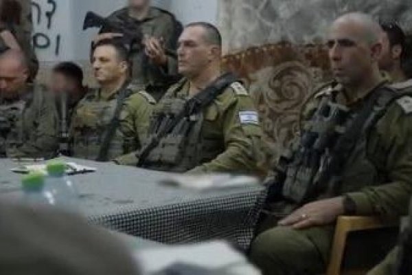 <p>Ahora en DF | El jefe del Ejército israelí insta a "aceptar ya" el acuerdo de alto el fuego con Hamás</p>