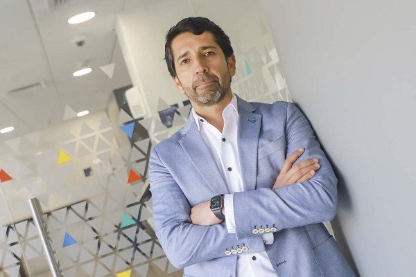 <p>Gonzalo Hernández, CEO de Pluxee en Chile. Foto: Julio Castro</p>