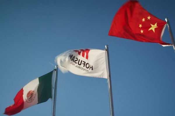 <p>¿Efecto dominó? Ahora México planea subir los aranceles a las importaciones desde China por presiones de EEUU</p>