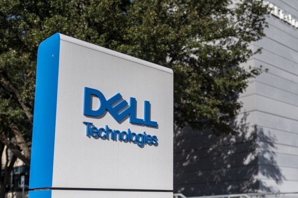 <p>Dell cae en la bolsa de Nueva York tras reportar márgenes de ganancia más ajustados en servidores de IA</p>