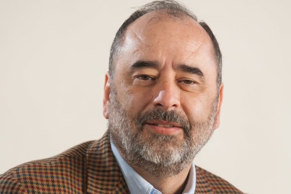 <p>Eugenio Guzmán: “Veo difícil que con lista dividida, el Congreso que reciba al nuevo presidente sea suficientemente sólido”</p>