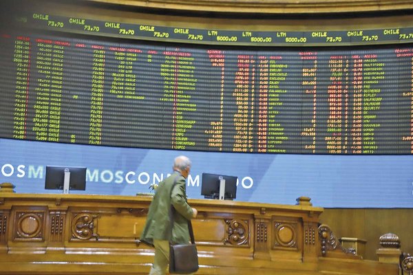 Máximos históricos y operaciones de empresas de gran escala marcan el desempeño de la bolsa en lo que va de 2025
