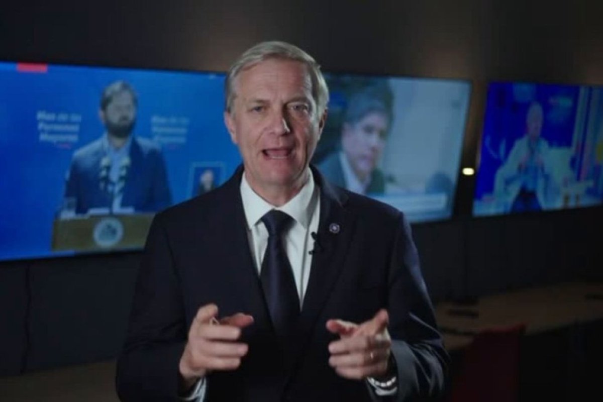 <p>Ahora en DF | Kast responde a Boric en medio del debate por la eliminación del préstamo al Estado en la reforma de pensiones</p>