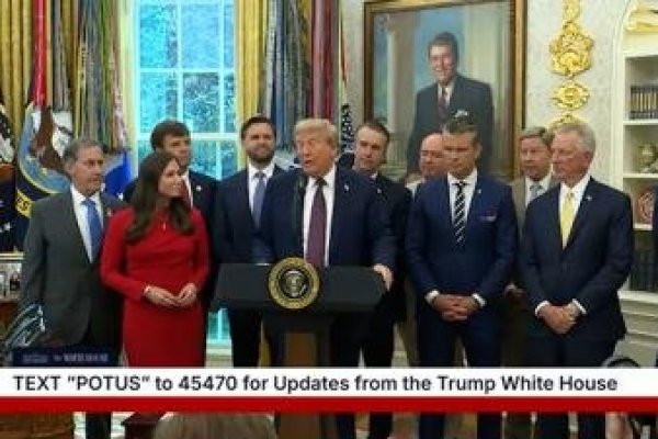 <p>Ahora en DF | Trump confirma un ataque en aguas del Caribe contra un buque cargado con drogas: al menos 11 personas mueren</p>