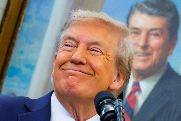 <p>Trump pedirá un fallo acelerado a la Corte Suprema para zanjar definitivamente la contienda judicial por sus aranceles</p>