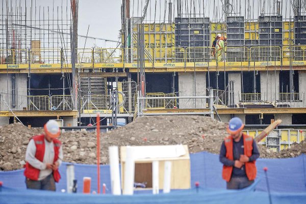 Preocupación por la debilidad del empleo y de la inversión a futuro: lo que revelaron las actas de los economistas convocados por Hacienda de cara al Presupuesto 2026