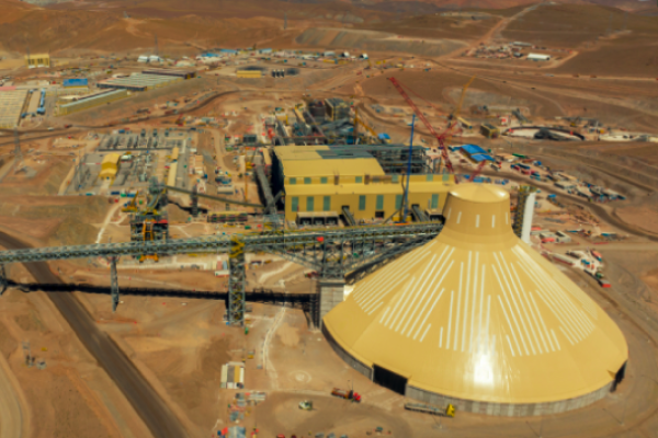 <p>Gigante Teck congela su expansión global para enfocarse en resolver contratiempos en Quebrada Blanca en Chile</p>