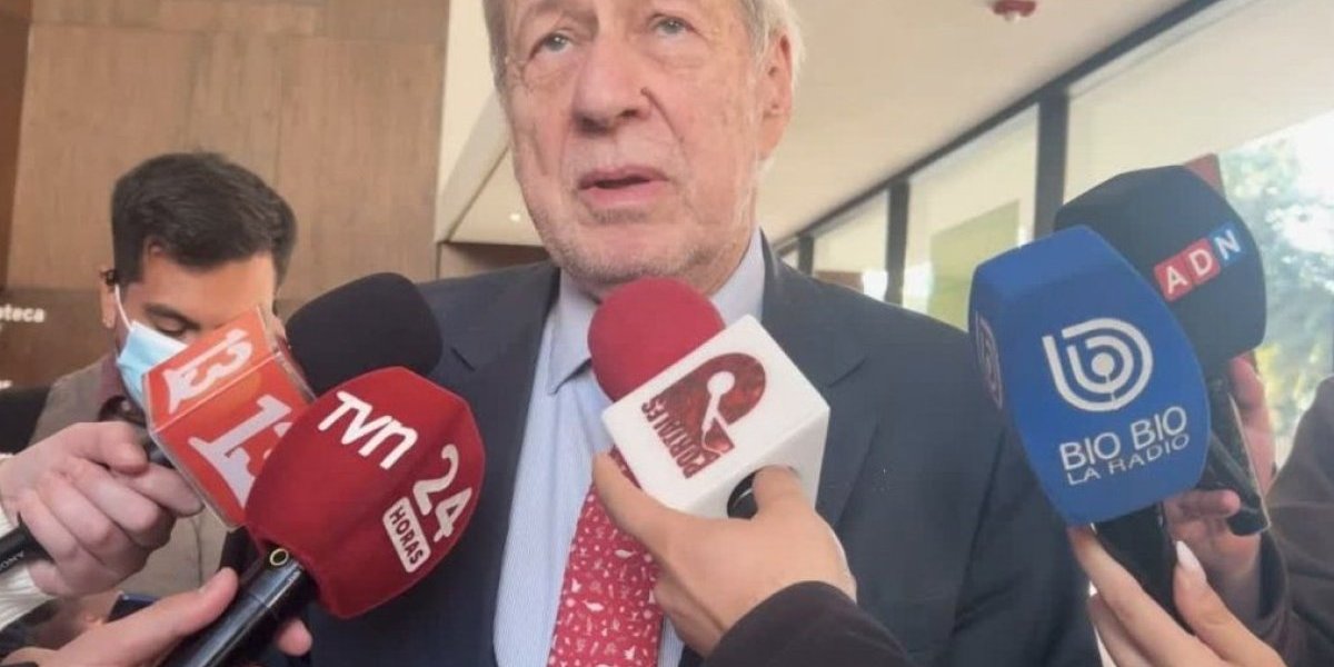 <p>Ahora en DF | ¿Cuál es la posición de Chile frente a las tensiones entre EEUU y Venezuela? Canciller Van Klaveren aborda el conflicto</p>