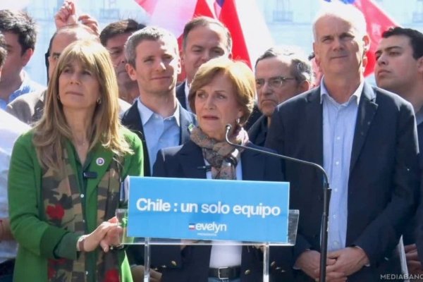 Ahora en DF | Matthei por reportaje sobre red de bots: "Esto lo denuncié hace dos meses atrás, lo padecí, me dolió mucho"