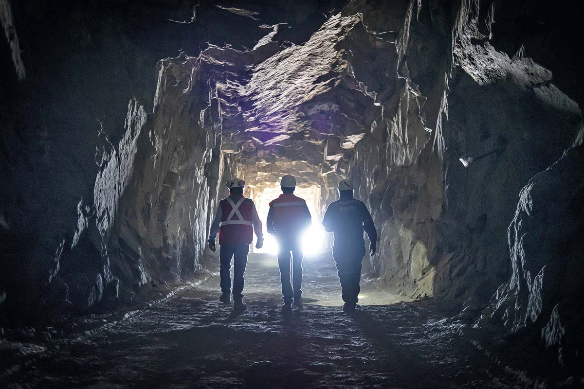 <p>La fiebre por el oro en Chile desata un preocupante aumento de la minería ilegal en el norte</p>