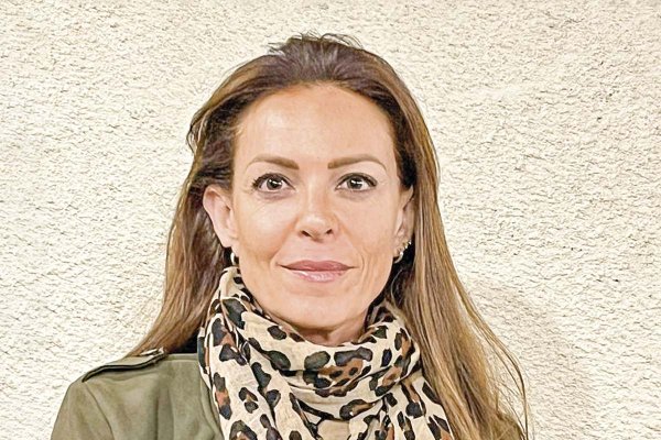 <p>Elizabeth Kassis: “Palestina no necesita beneficencia, Necesita fuentes de trabajo”</p>