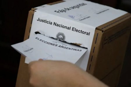 <p>Sorpresa en elecciones en Buenos Aires votó el 63% del padrón electoral y hay fuertes expectativas</p>