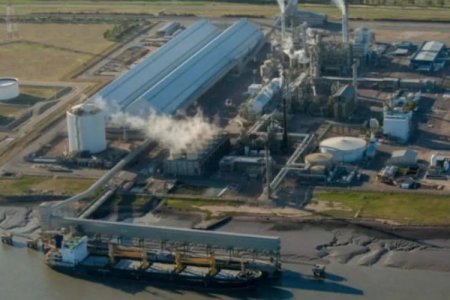 <p>Empresas argentinas compran 50% de Profertil y una firma canadiense se va del país</p>