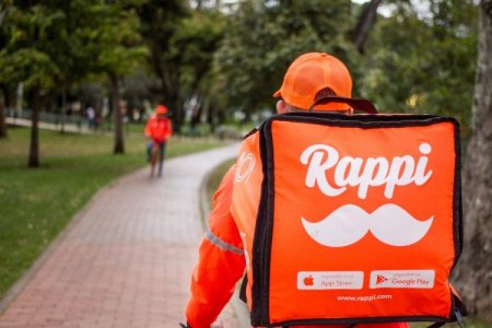 <p>Amazon habría adquirido participación en Rappi para competir con Mercado Libre en América Latina</p>
