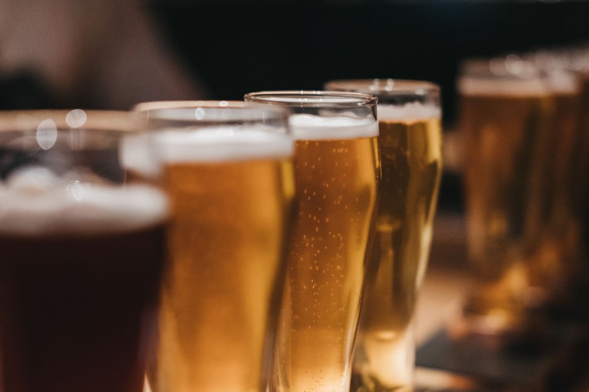 <p>SEÑAL DF | El consumo de cerveza cae en el mundo: ¿Qué pasa en Chile?</p>