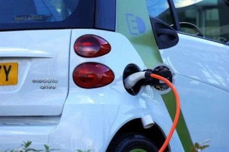 <p>Mercado de autos eléctricos en Perú registró crecimiento de 38% durante el primer semestre de 2025</p>
