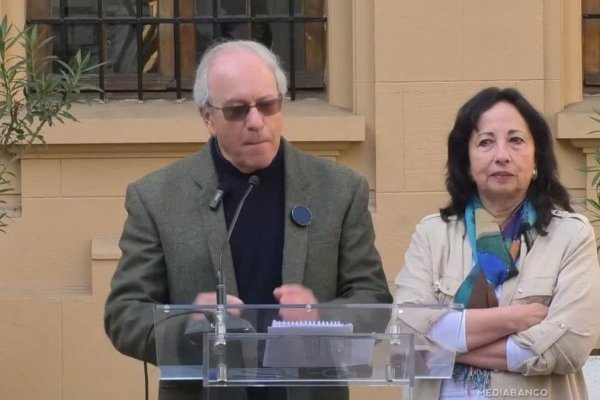 <p>Ahora en DF | Comando de Jara asegura que a final de mes presentarán “un programa sólido y concreto”</p>