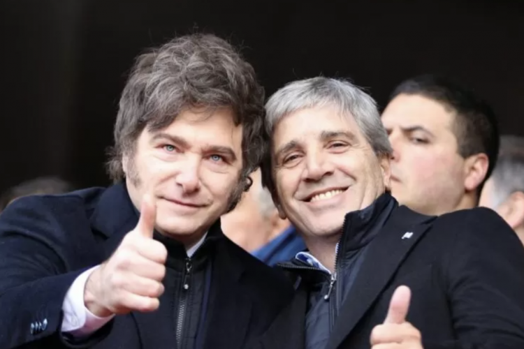 <p>Argentina buscaría blindaje con financiamiento externo para eliminar bandas cambiarias</p>