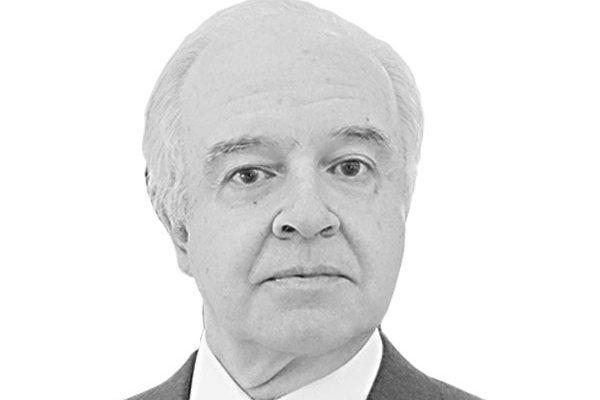 <p>Regreso al pasado en política industrial</p>